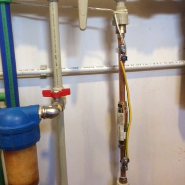 Descalcificador ISB D07 en tubería termofusión Descalcificador ISB D07 en tubería termofusión